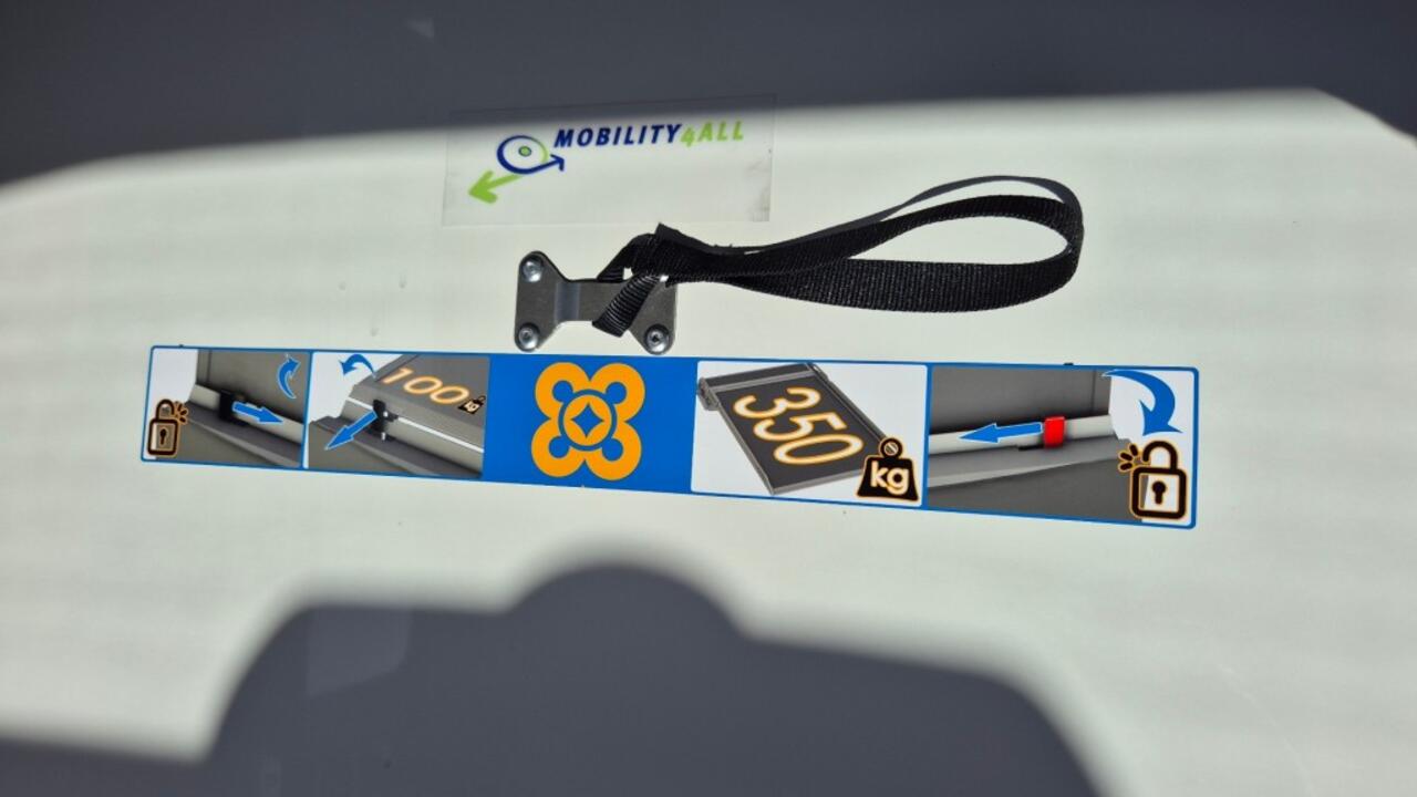 Volkswagen CADDY MAXI TAXI Rolstoelauto 6-persoons AUTOMAAT