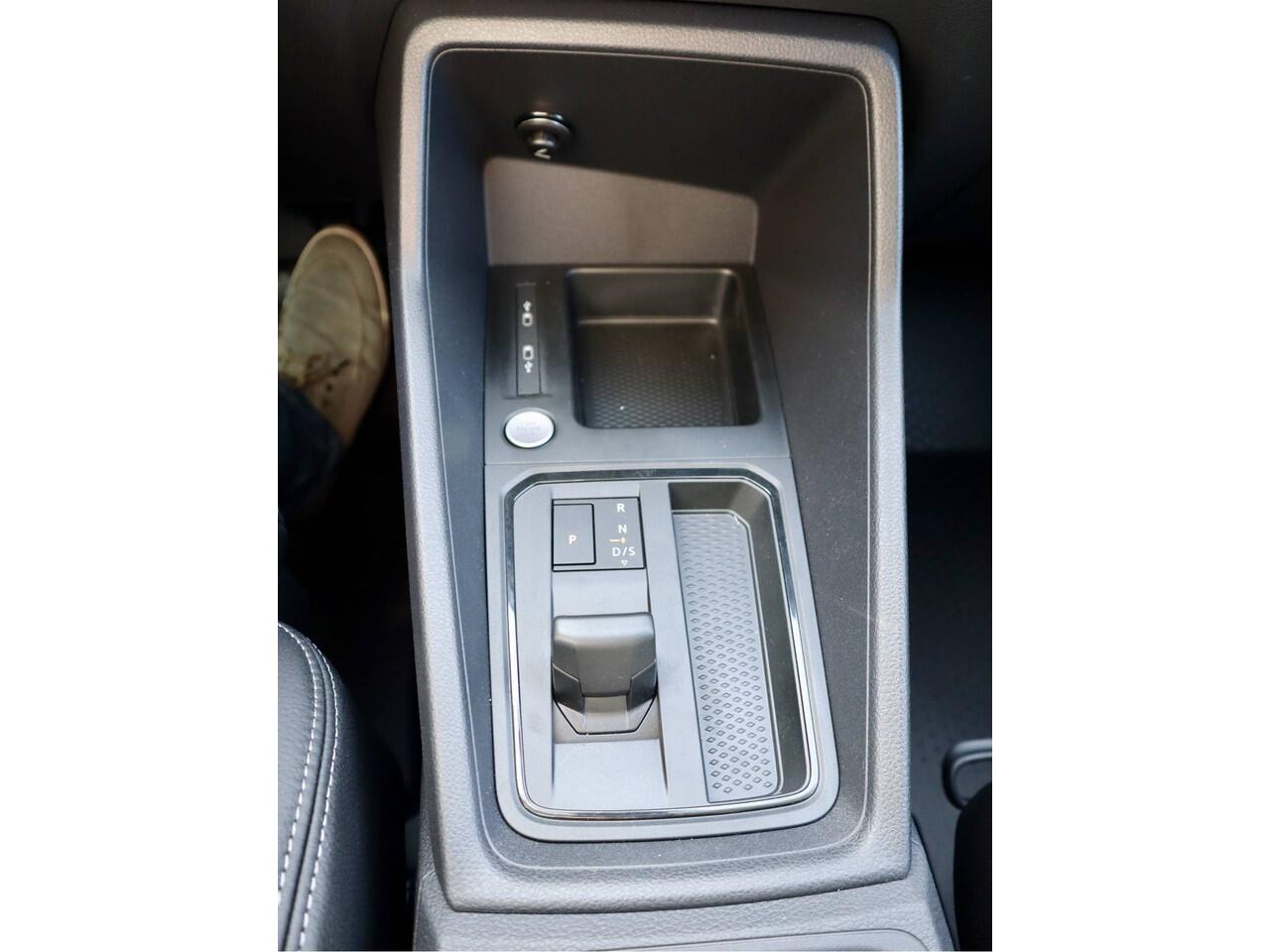 Volkswagen CADDY MAXI Cargo 2.0 TDI MAXTON STYLE BLACK EDITION