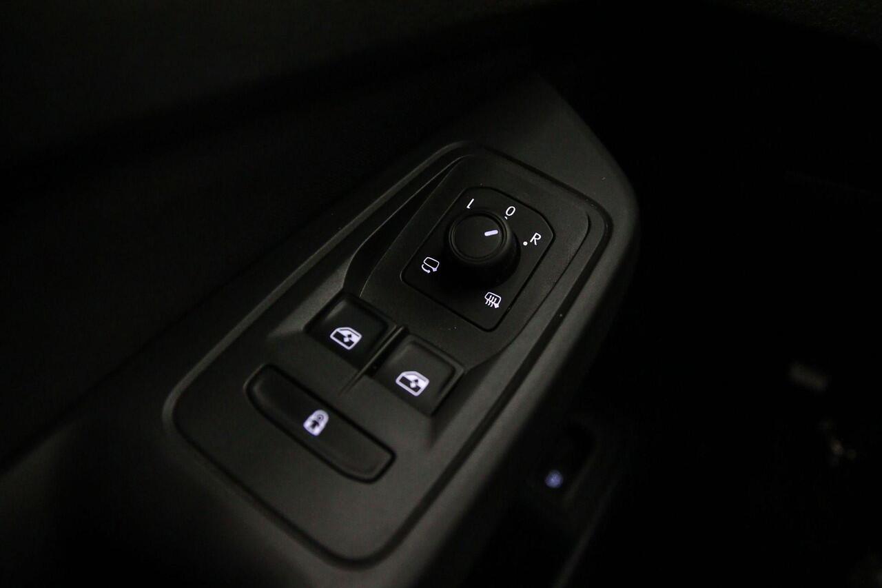 Volkswagen CADDY MAXI Kombi 1.5 TSI 150pk DSG eHybrid Stoelverwarming | Navigatie | 7 Zits |