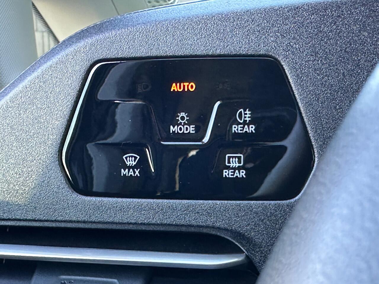 Volkswagen CADDY MAXI 1.5 TSI DSG 7-Persoons | Navi | Camera | Keyless | Carplay | Rijklaar incl. garantie