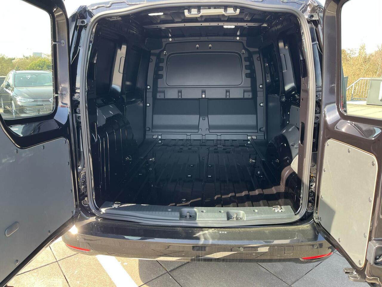 Volkswagen CADDY MAXI Bedrijfswagens Cargo Style 2.0 TDI 90 kW 122 pk 7 versnellingen DSG | BPM vrij | Achterdeuren met ruit | Assistentiepakket | Trekhaakvoorbereiding | Winterpakket |