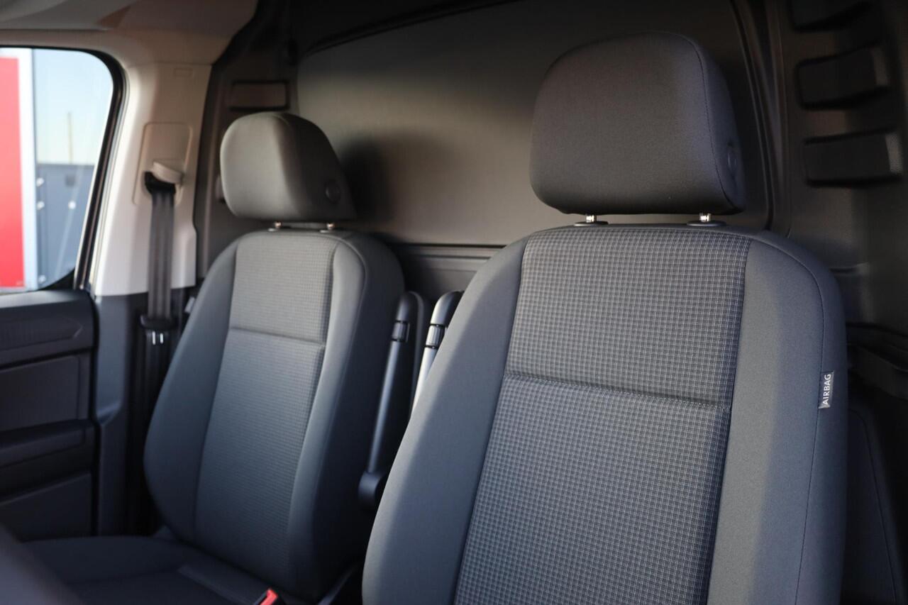 Volkswagen CADDY MAXI Cargo 1.5 TSI Style 115PK / 85kW DSG, LED-lichtpakket (LED koplampen incl. LED mistlampen en dynamische lichtbundelverstelling), Assistentiepakket (adaptieve cruise control (acc), dodehoeksensor (side-assist)), keyless entry & go, DAB+, achterdeuren met r