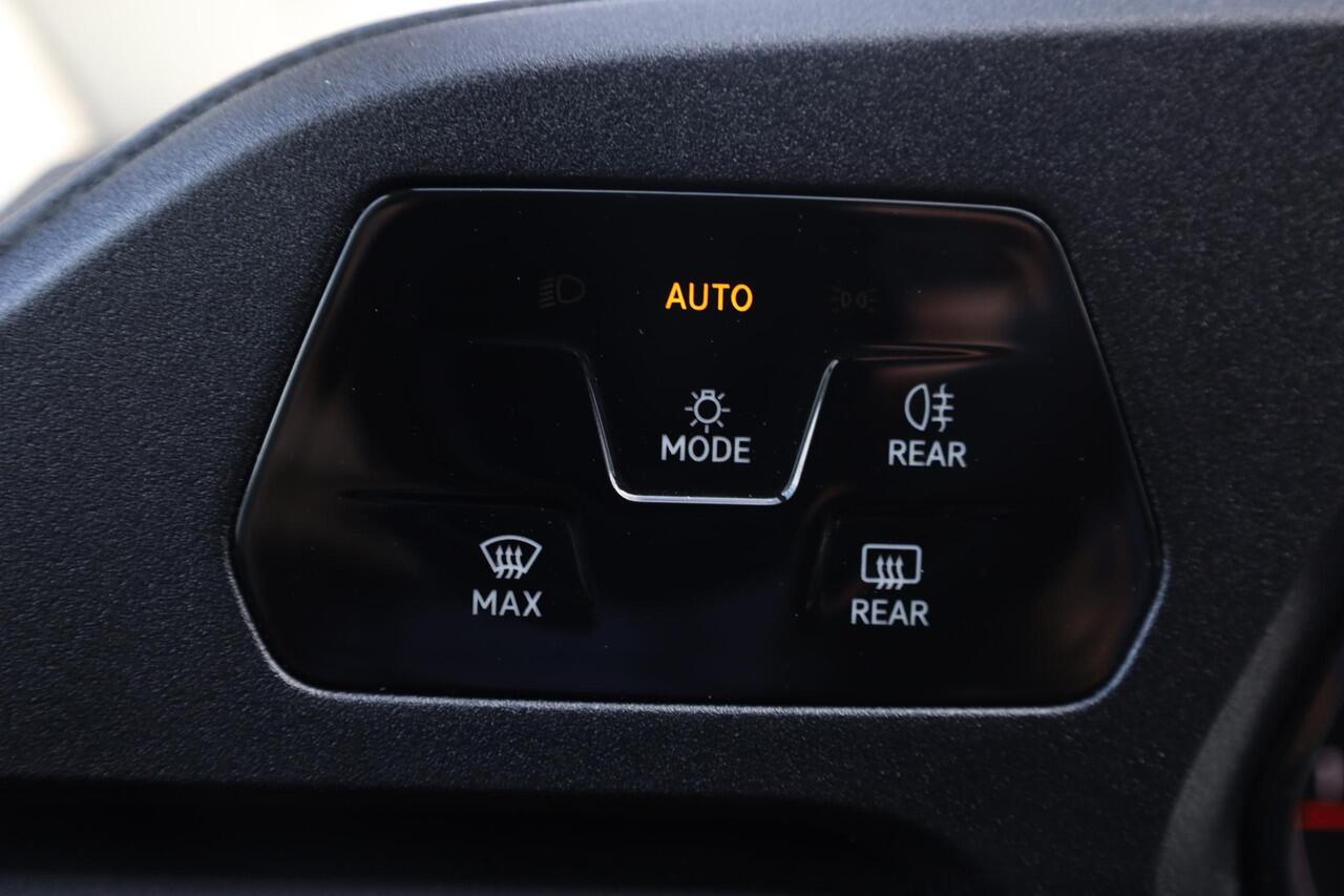 Volkswagen CADDY Cargo 2.0 TDI Comfort 123PK / 90kW, 16" LMV, achteruitrijcamera (rear view), ErgoComfort stoel bestuurderskant, lat om lat laadruimte, laadvloer, navigatie, Apple Carplay / Android Auto, multifunctioneel stuurwiel, cruise control, dichte achterdeuren, tre