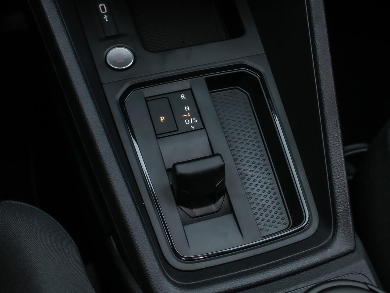 Volkswagen CADDY Cargo 2.0 TDI 122PK DSG L1H1 | BPM VRIJ! | LED KOPLAMPEN | STOELVERWARMING | CAMERA | DIGITALE COCKPIT |