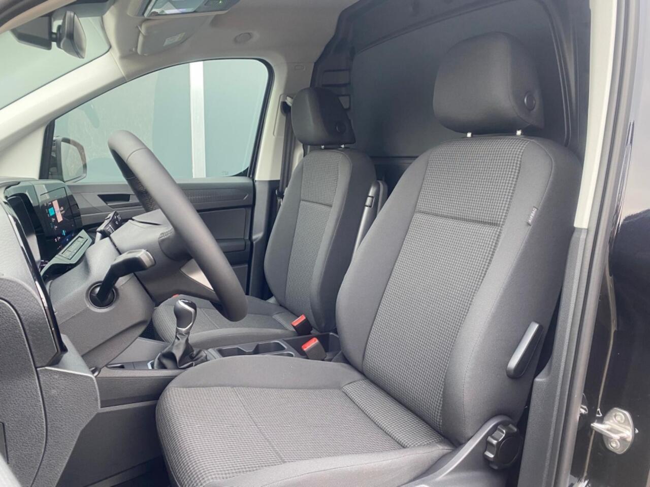 Volkswagen CADDY 2.0 TDI 102pk Style | Carplay | Trekhaak | BPM vrij