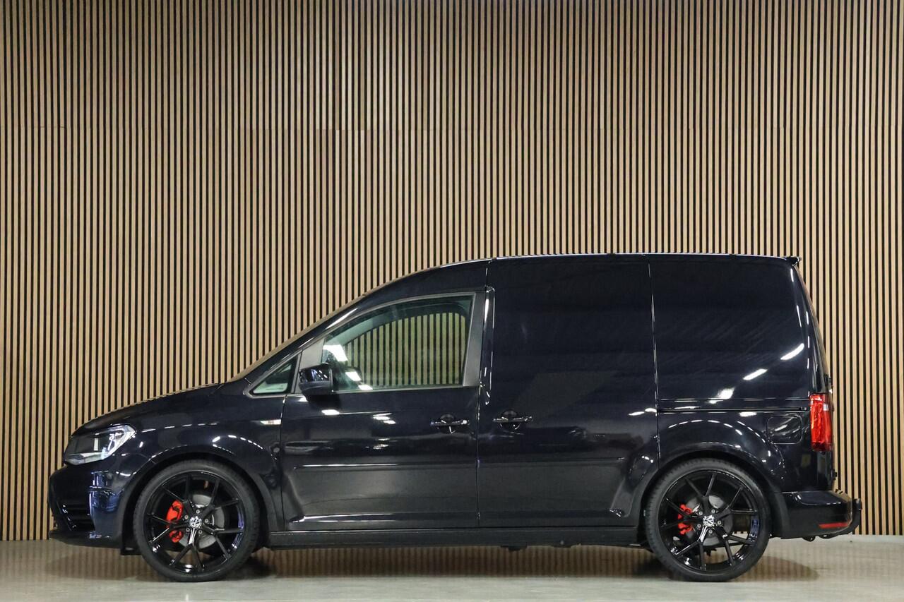 Volkswagen CADDY 2.0 TDI 185 PK DSG | CarPlay | Camera | Stoelverwarming | L+R Schuifdeur | AP Schroefset | Trekhaak | Airco | Cruise control | Dealer onderhouden | Nieuwe APK