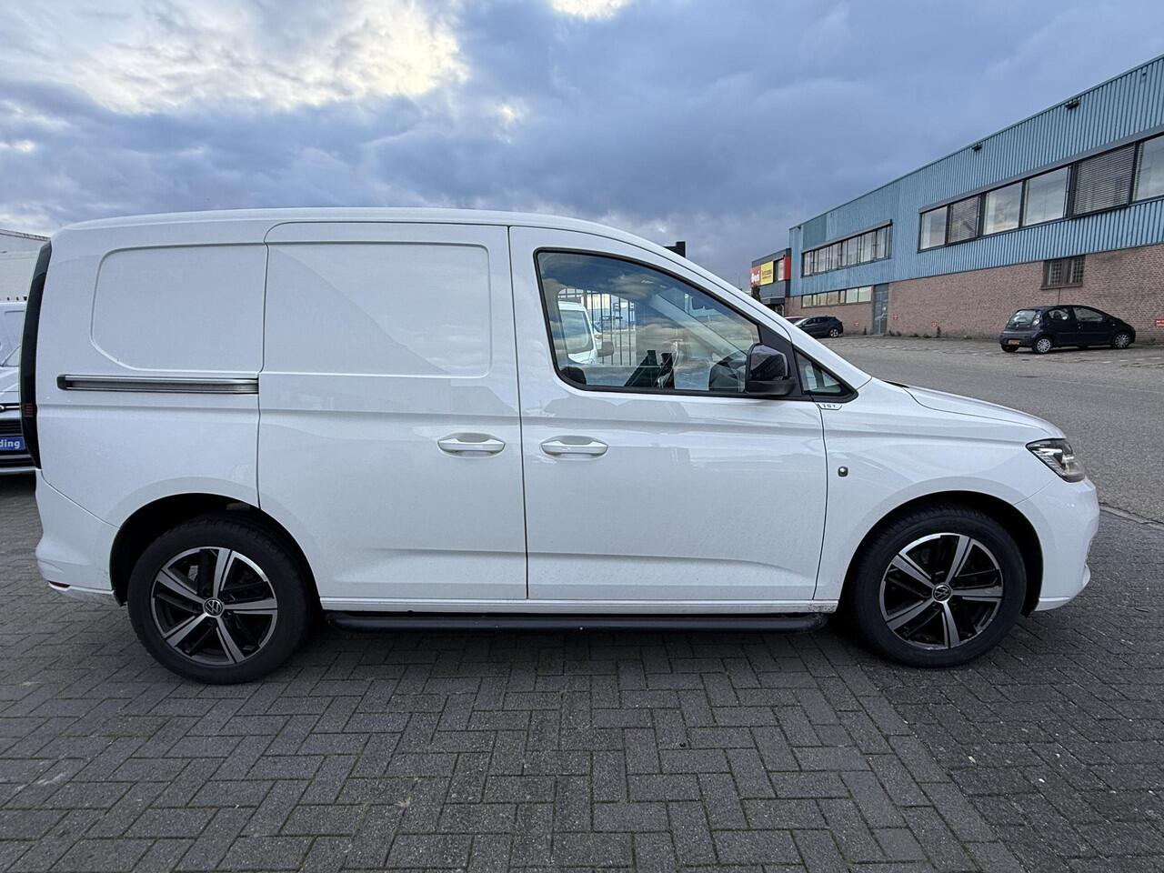 Volkswagen CADDY Cargo 2.0 TDI 1st Edition DSG AUTOMAAT LEDEREN BEKLEDING, LED KOPLAMPEN CARPLAY
