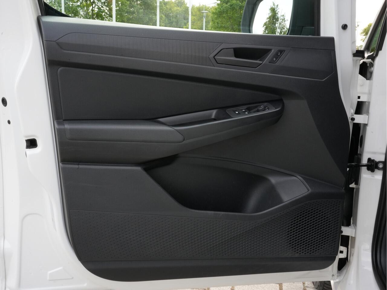 Volkswagen CADDY Cargo 1.5 TSI | Trekhaak | DAB | Bluetooth | PDC | Airco