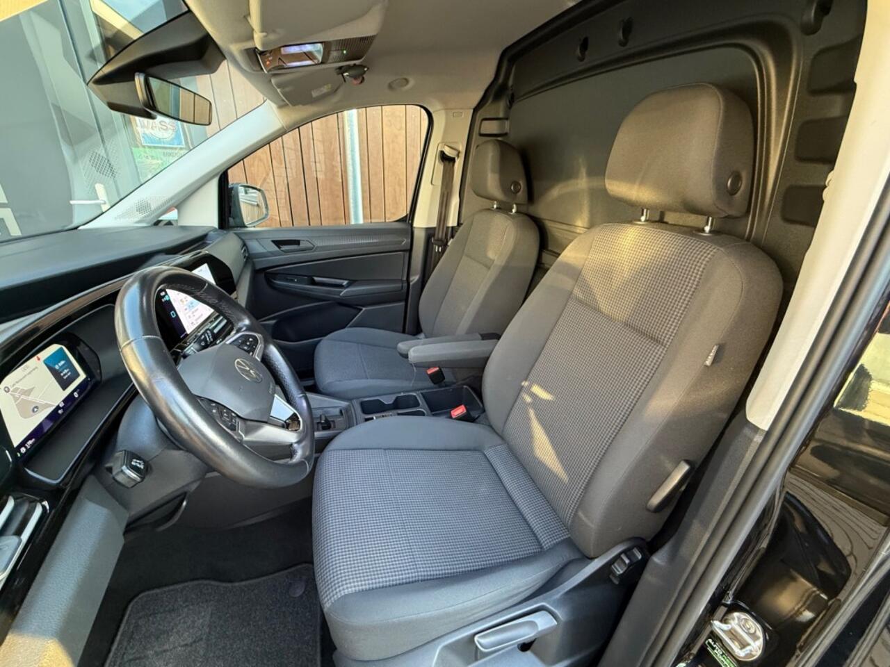 Volkswagen CADDY 2.0 TDI DSG 1ST EDITION zwart camera acc