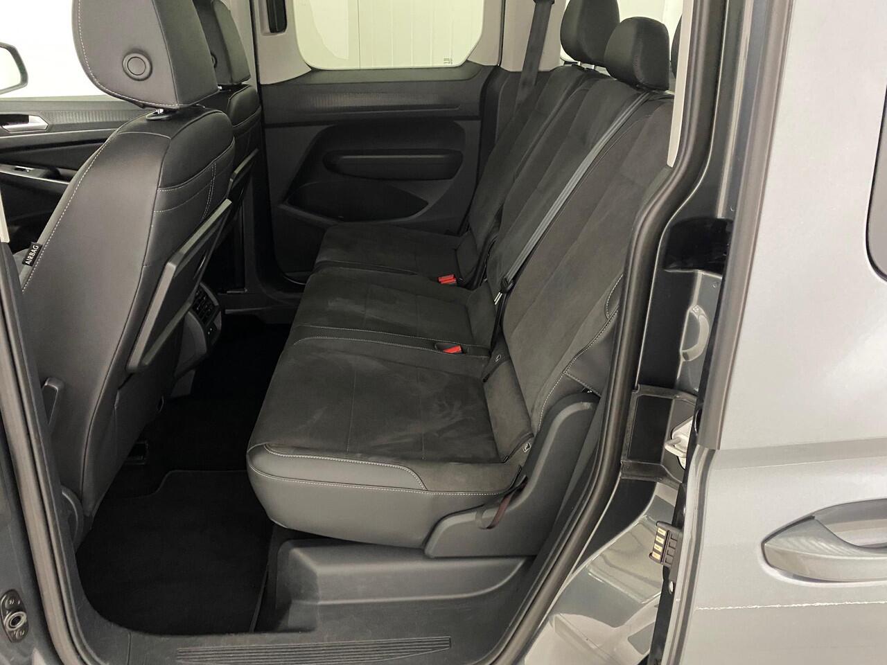 Volkswagen CADDY 1.5 TSI 5p Style Led Koplampen Leer Alcantara ACC Dakrails 17 Inch