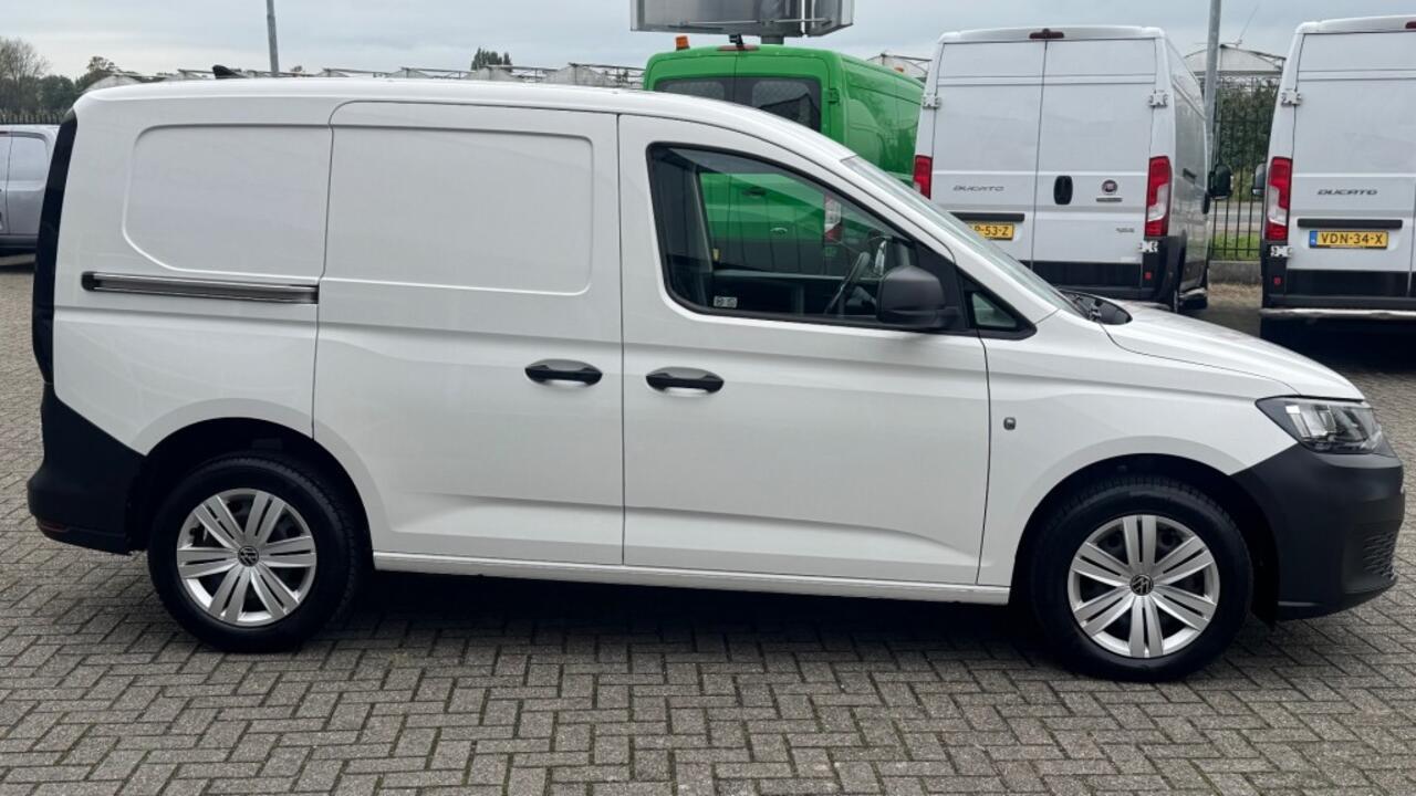 Volkswagen CADDY 2.0 TDI 55KW 75PK EURO 6 APPLE CARPLAY/ AIRCO/ NAVIGATIE/ CRUISE CONTROL/ PARKEERSENSOREN/ 100% DEALERONDERHOUDEN