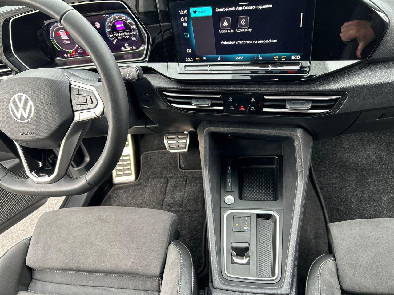 Volkswagen CADDY 1.5 TSI Hybride Style Automaat | Adapt. Cruise controle | Camera | Navigatie | Apple Carplay of Android Auto | Parkeersensoren | Verwarmde stoelen + voorruit