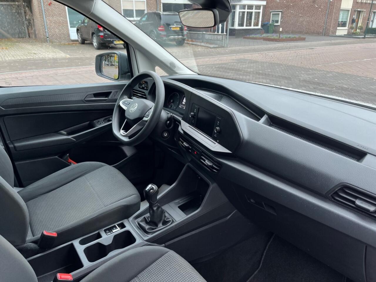 Volkswagen CADDY 2.0 TDI / AIRCO / CRUISE CTR. / RADIO / SCHUIFDEUR / ELEK. RAMEN