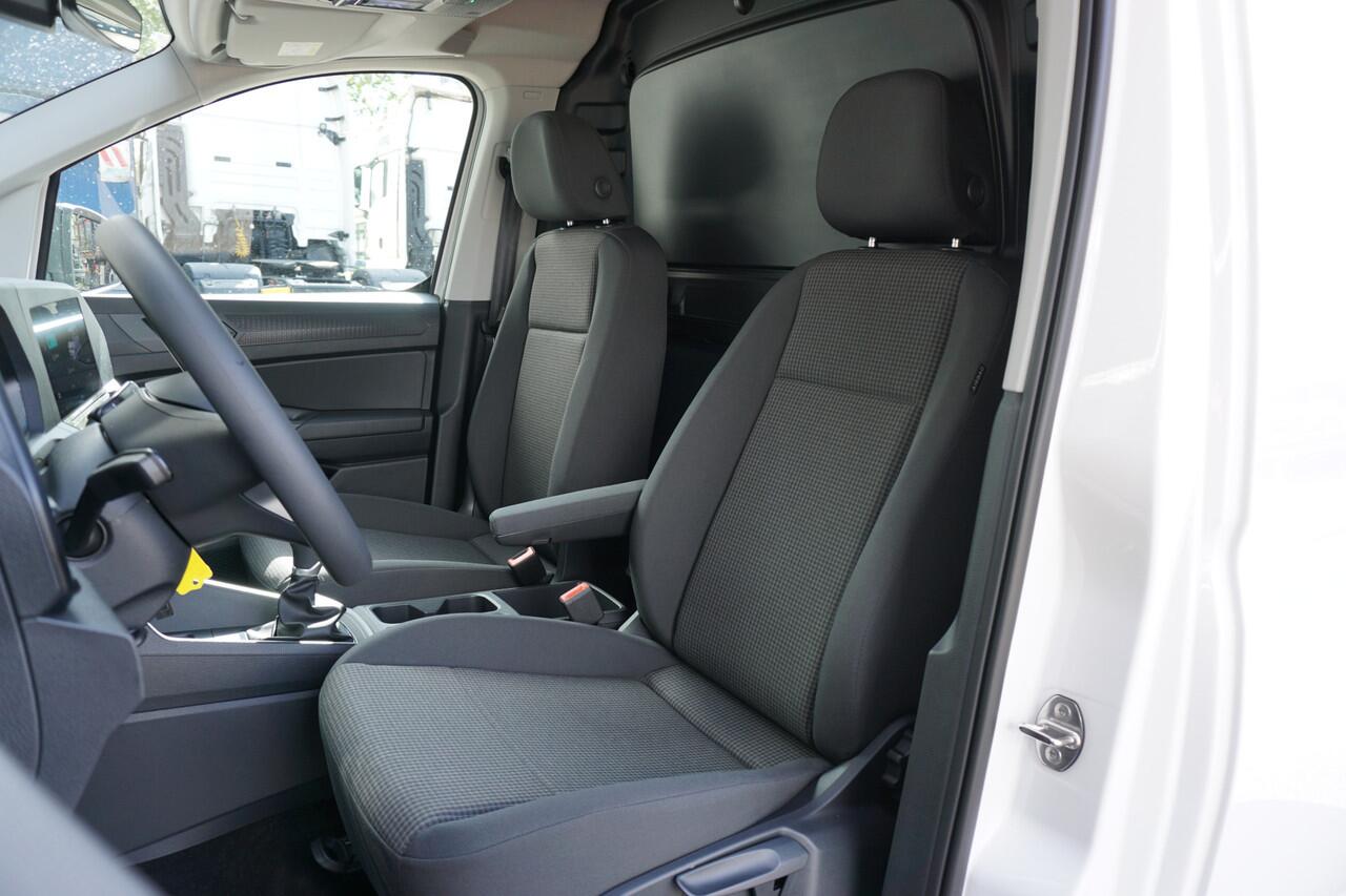 Volkswagen CADDY Cargo 2.0 TDI 102PK Apple Carplay Cruise Digitaal dashboard Parkeersensoren Trekhaak