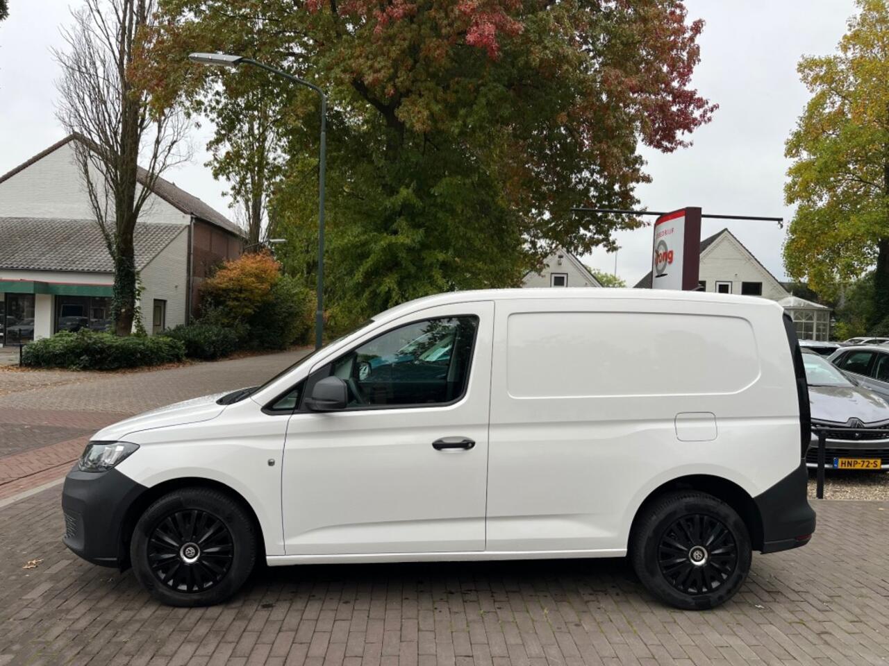 Volkswagen CADDY 2.0 TDI / AIRCO / CRUISE CTR. / RADIO / SCHUIFDEUR / ELEK. RAMEN