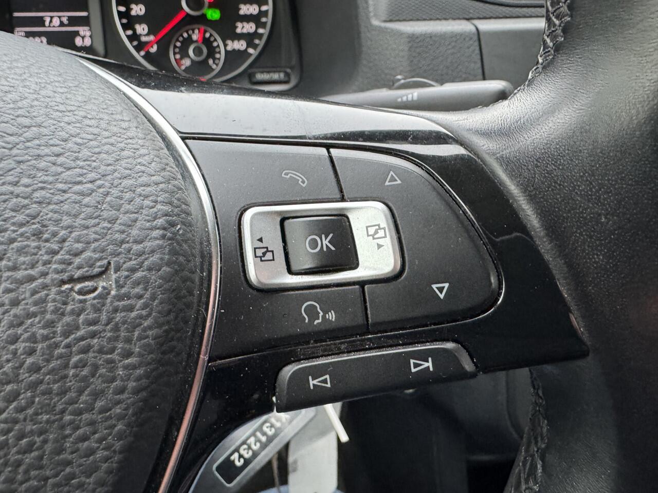 Volkswagen CADDY 2.0 TDI 102pk DSG L2H1 BMT Maxi C-Edition Navigatie Xenon Voorruit verwarming Apple Carplay