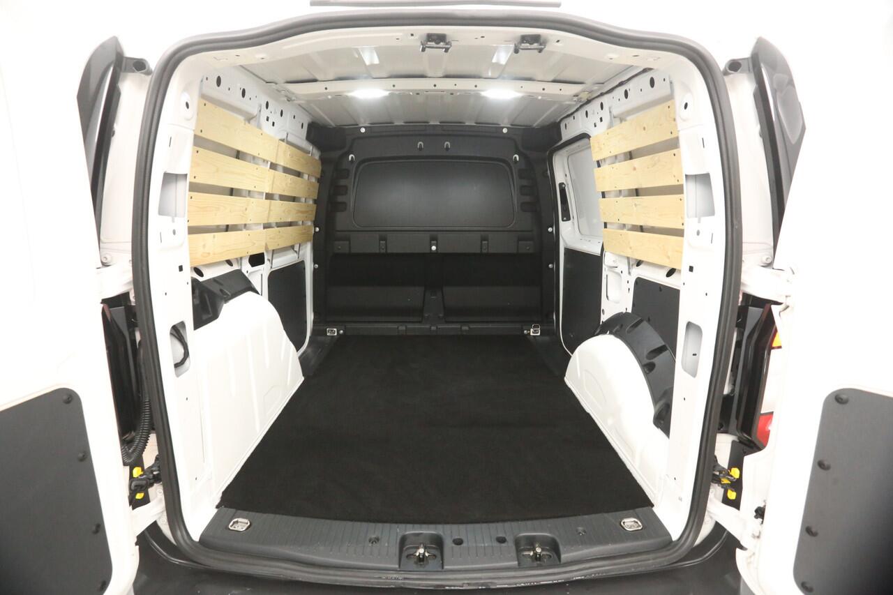 Volkswagen CADDY 2.0 TDI 123PK | Euro6 | Automaat | Camera | Airco | Trekhaak | Cruisecontrol