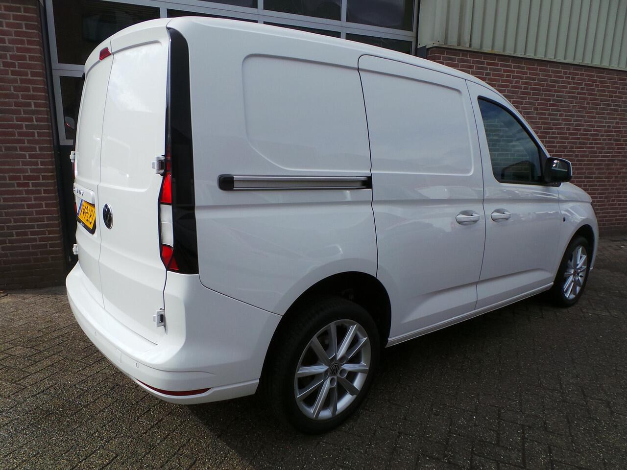 Volkswagen CADDY Cargo 1.5 TSI BENZINE MARGE AUTO BTW/BPM VRIJ