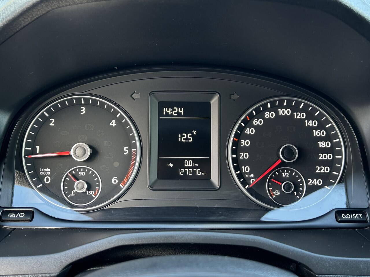 Volkswagen CADDY 2.0 TDI 102 PK / L2H1 / 1e EIG. / **STOELVERWARMING** / TREKHAAK / INRICHTING / AIRCO / CRUISE / BLUETOOTH / PDC