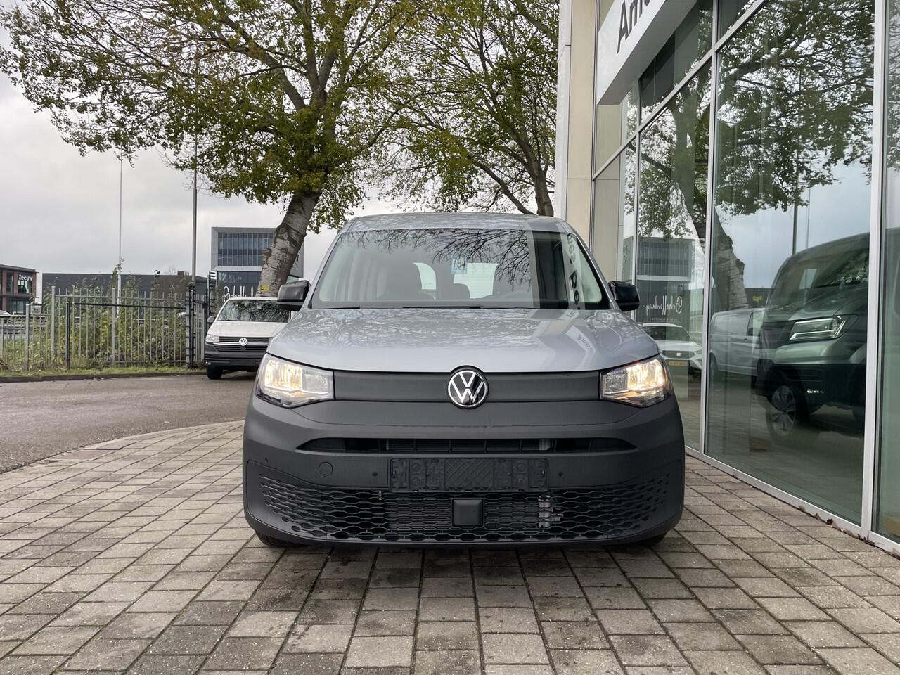 Volkswagen CADDY Kombi 1.5 TSI 150PK DSG Hybride | app connect | trekhaak | 5 zitplaatsen | Trekhaak | App connect