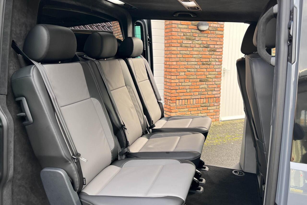 Volkswagen CARAVELLE T6.1 2.0 TDI 204 PK DSG L2H1 DUB/CAB A-KLEP ACC | ALPINE Audio | Leder | Side Assist | Alcantara hemel bekleding | LED |