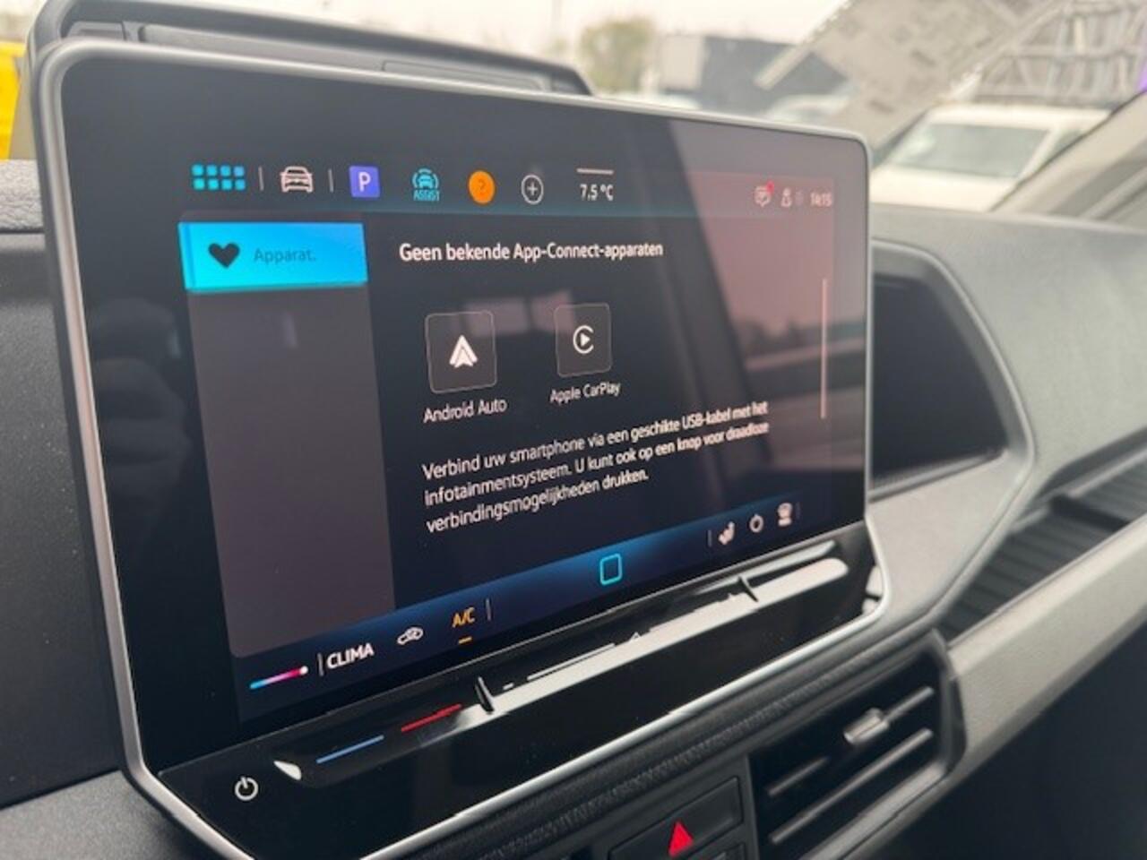 Volkswagen CRAFTER 50 (3.5t teruggekeurd) 2.0 TDI 164 pk L4 DL DC RWD | PDC | Tachograaf | 7 zitplaatsen | Trekhaak