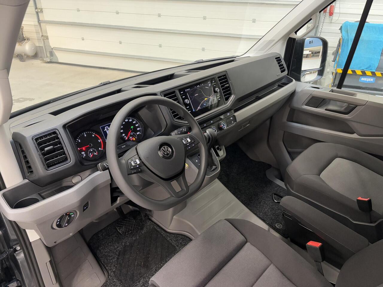 Volkswagen CRAFTER 30 2.0 TDI L3H2 Highline DSG Volkswagen Crafter 30 2.0 TDI L3H2 Highline