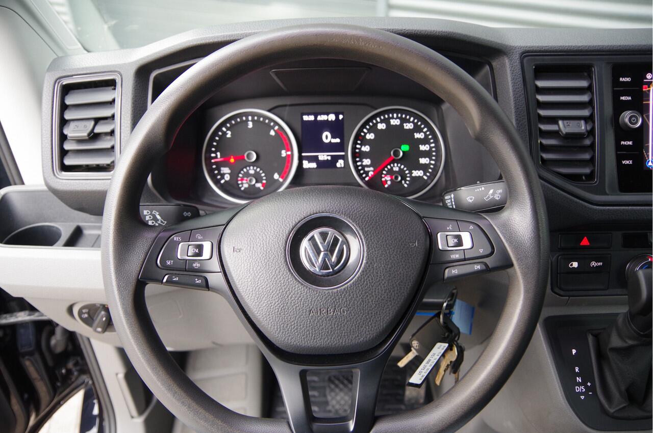 Volkswagen CRAFTER 35 2.0 TDI L3H3 177PK AUT. 2X SCHUIFDEUR, LED, LEDER, TREKHAAK, ZONNEKLEP LED, CAMERA, CRUISE, NAVI, AIRCO