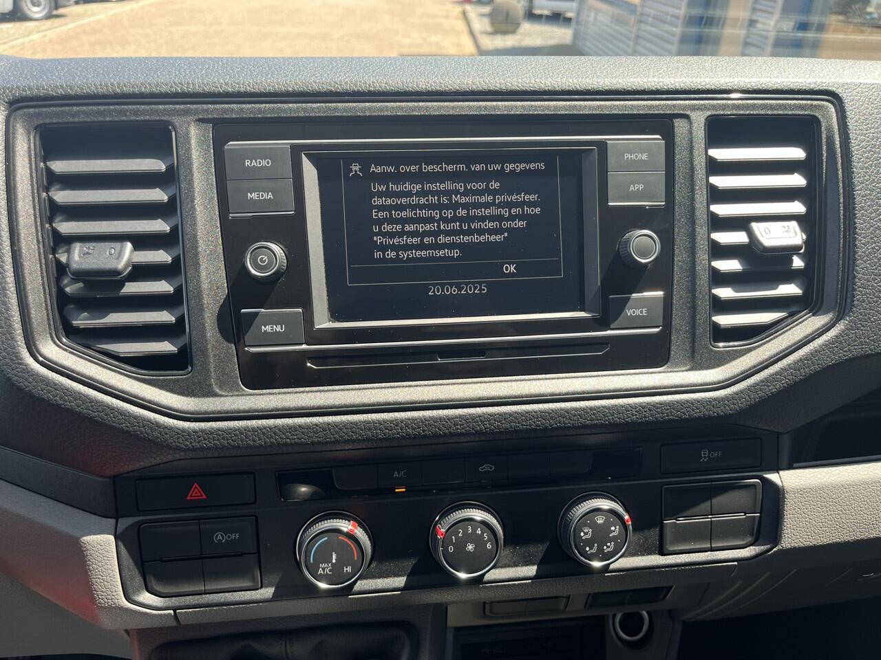 Volkswagen CRAFTER 35 2.0 TDI L4 DC Open laadbak Euro 6