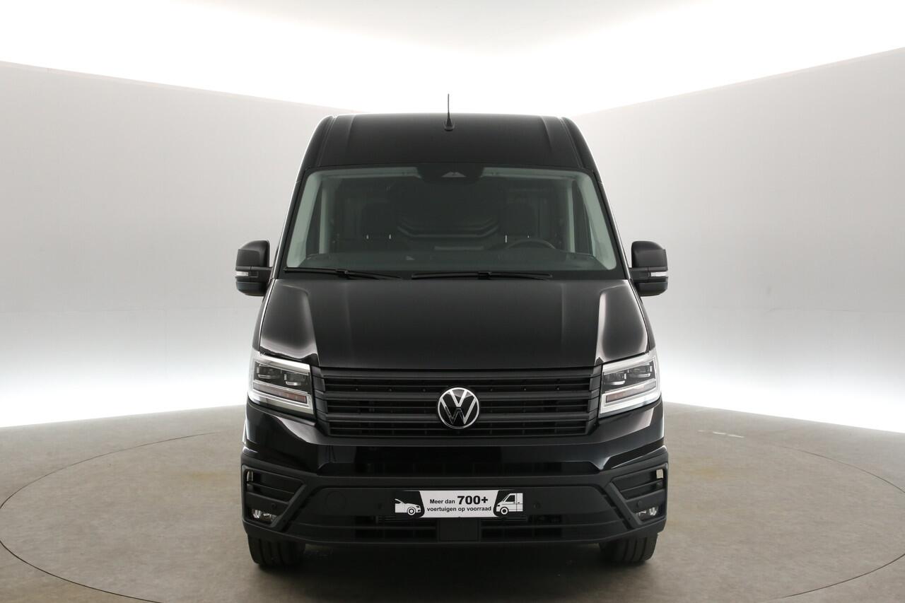 Volkswagen CRAFTER 2.0 TDI DSG HIGHLINE EXCLUSIVE L3H3 | FACELIFT MODEL | BPM VRIJ | NIEUW 3000KG TREKHAAK VIRTUAL ADAPTIVE CRUISE LED 140PK CARPLAY 17"LMV