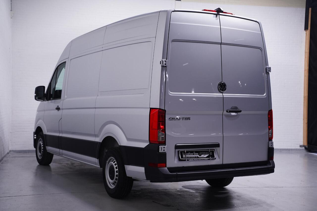 Volkswagen CRAFTER 2.0 TDI 177 pk DSG Aut. Nieuw BPM vrij, Navi LED Koplampen, PDC V+A, DAB+, Apple Carplay, 3-Zits