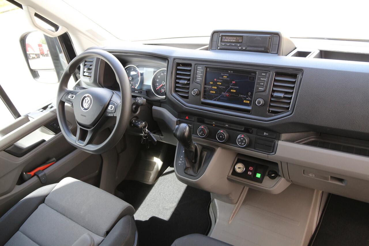 Volkswagen CRAFTER 50 2.0 TDI 177 | Aut. | 610x223x223 | 2.250kg laadvermogen | Clixtar | Uniek!!