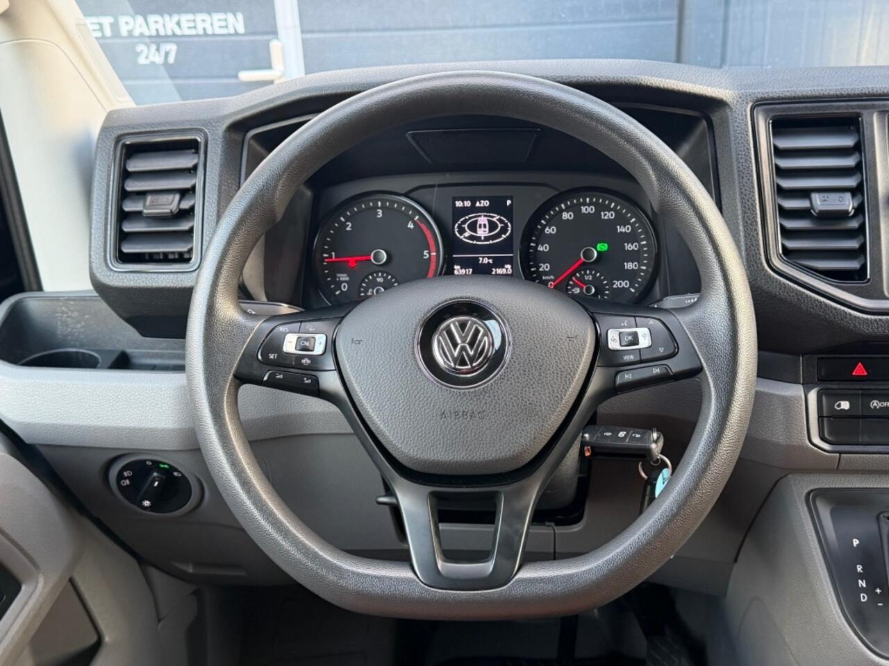 Volkswagen CRAFTER 35 2.0 TDI 177PK Automaat L3H3 7 Dubbel Cabine 6p / Leder / 3000kg trekgewicht / LED / Stoelverwarming