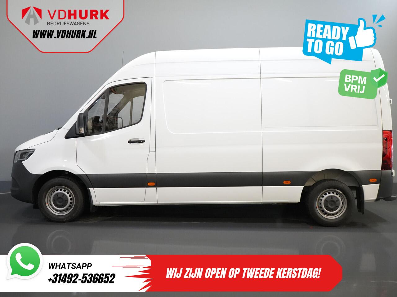 Volkswagen CRAFTER (MB Sprinter 211) (DEMO) Aut. L2H2 BPM VRIJ/ LED/ Standkachel/ Stoelverw./ Carplay/ Cruise/ Camera