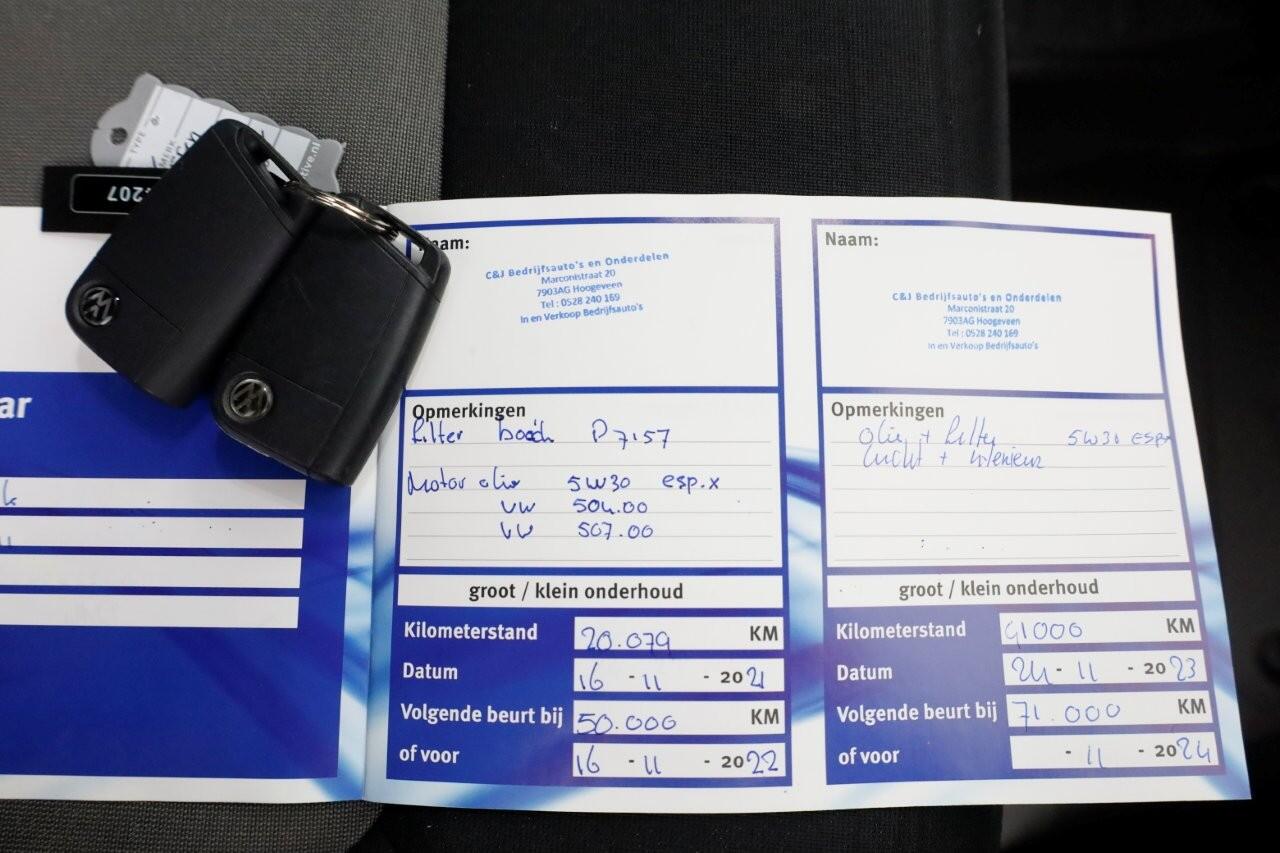 Volkswagen CRAFTER 35 2.0 TDI 140pk DSG-Automaat L5H3 (L4H2) Supermaxi Highline LED/ACC/Camera 02-2020