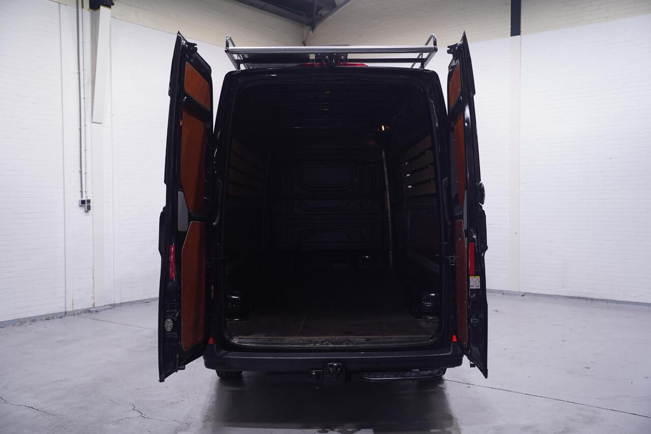 Volkswagen CRAFTER 2.0 TDI 140 pk L4H3 DSG Aut. Camera, Imperiaal Trekhaak met 1/2 Opstap, Airco ECC, Cruise Control, Laadruimte Pakket