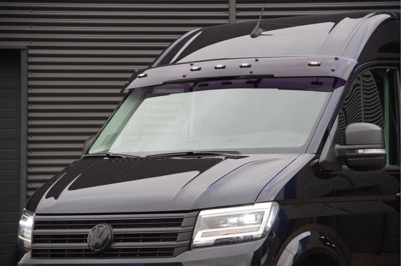 Volkswagen CRAFTER 35 2.0 TDI L3H3 177PK AUT. 2X SCHUIFDEUR, LED, LEDER, TREKHAAK, ZONNEKLEP LED, CAMERA, CRUISE, NAVI, AIRCO