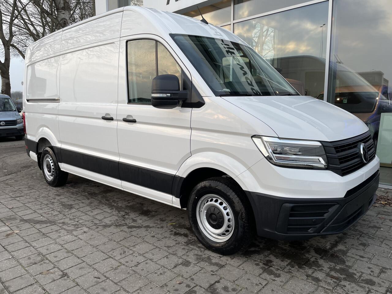 Volkswagen CRAFTER 35 2.0 TDI L3H3 | 140 Pk | Pdc | App connect | 3 Zit