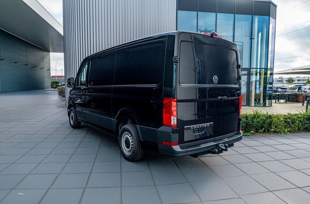 Volkswagen CRAFTER GP L3H2 2.0 TDI 140pk 3.5T FWD Trendline / Direct leverbaar / BPM-vrij