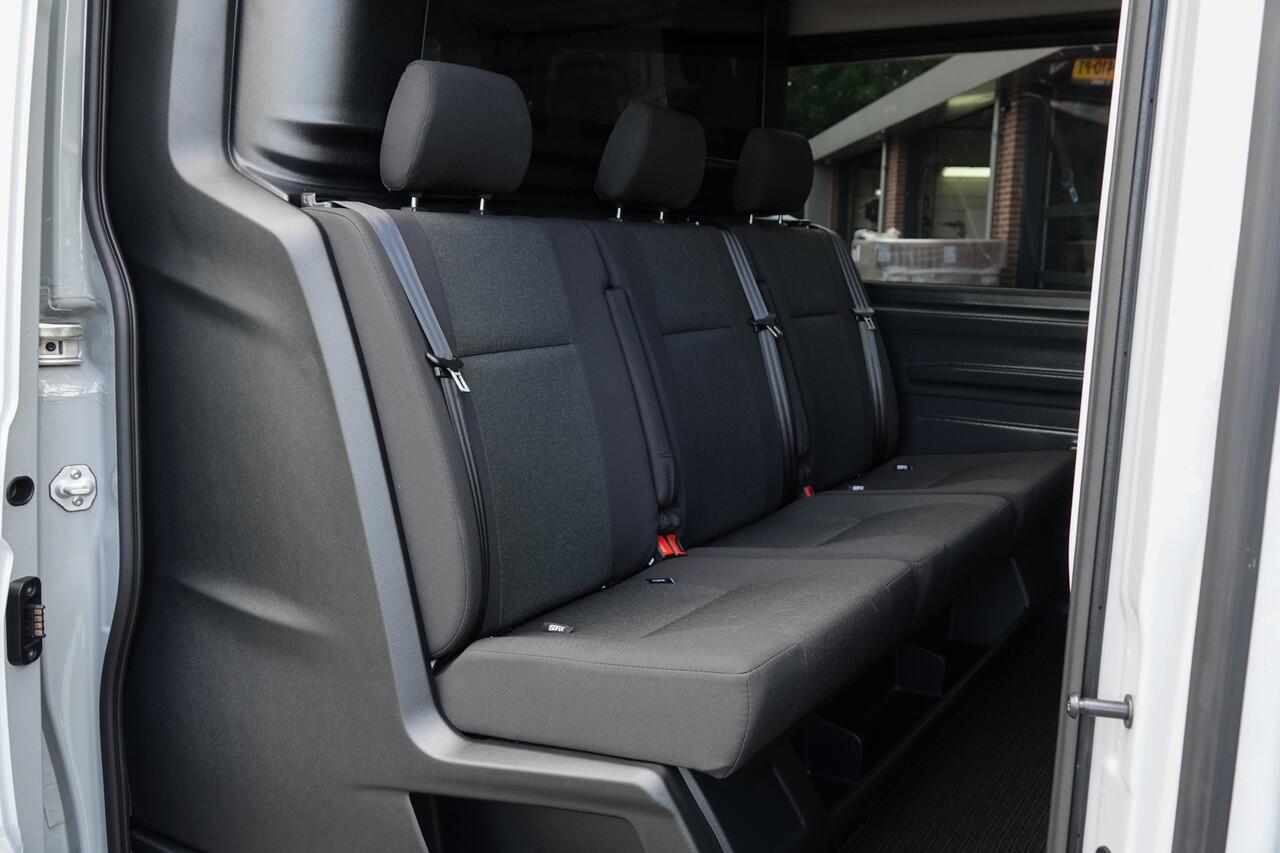 Volkswagen CRAFTER L3H2 | 177Pk Aut. | Dubbele Cabine | Nieuw Model | 10,4'' Navigatie | 19'' | Traffic Grey