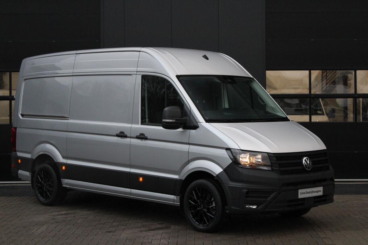 Volkswagen CRAFTER 30 2.0 TDI L3H3 140pk - Navigatie - DAB - Geveerde Stoel - Camera - Carplay - Rijklaar