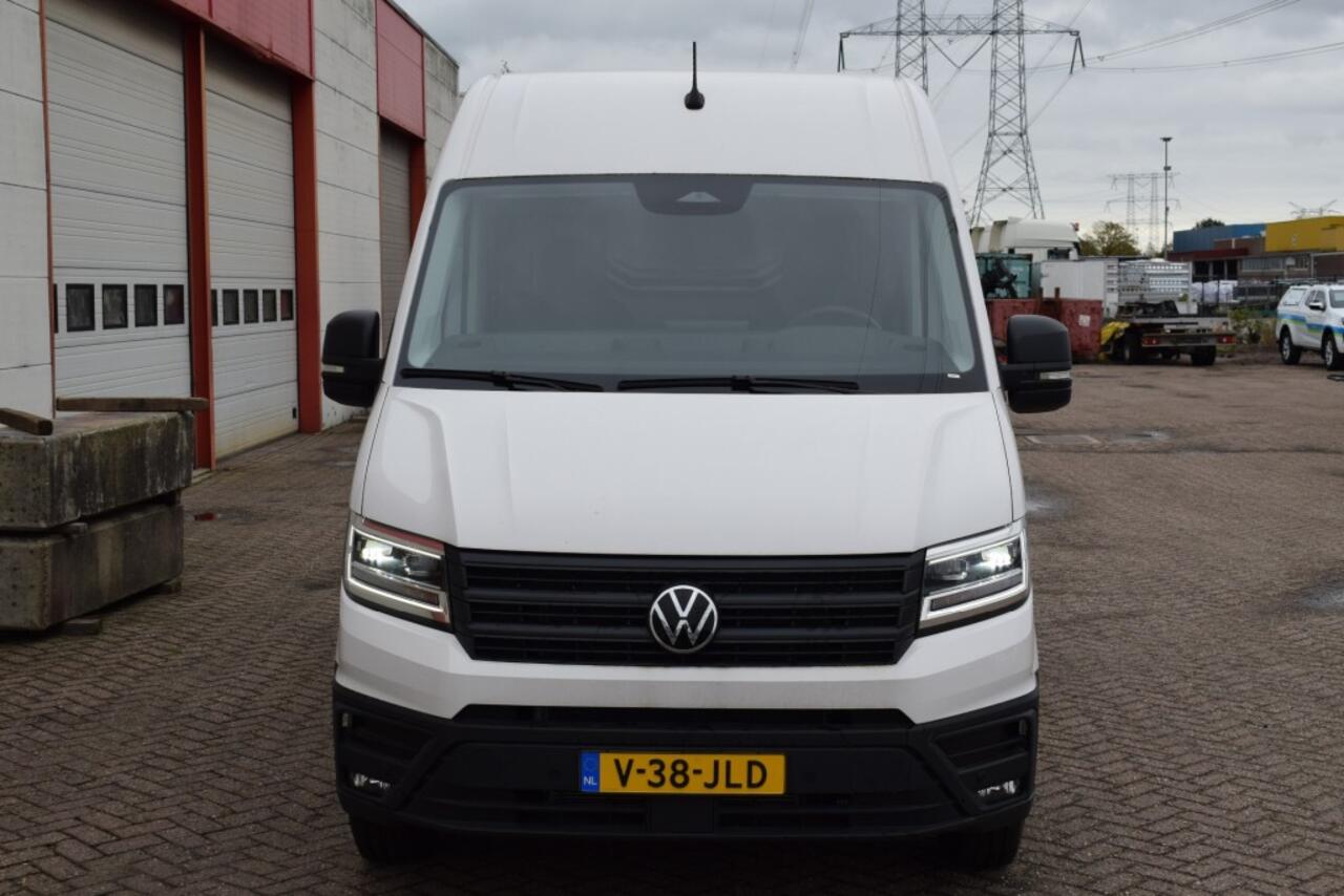 Volkswagen CRAFTER 2.0 TDI L3H3 Highline MY25 AUTOMAAT LED TREKHAAK GEVEERDE STOEL