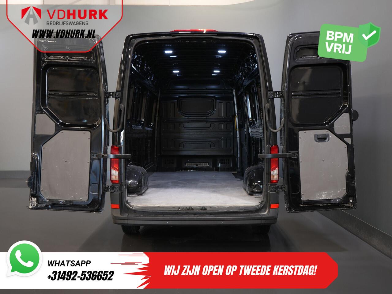 Volkswagen CRAFTER 35 2.0 TDI 140 pk L4H3 BPM VRIJ! Carplay/ 3 Pers./ PDC/ Airco