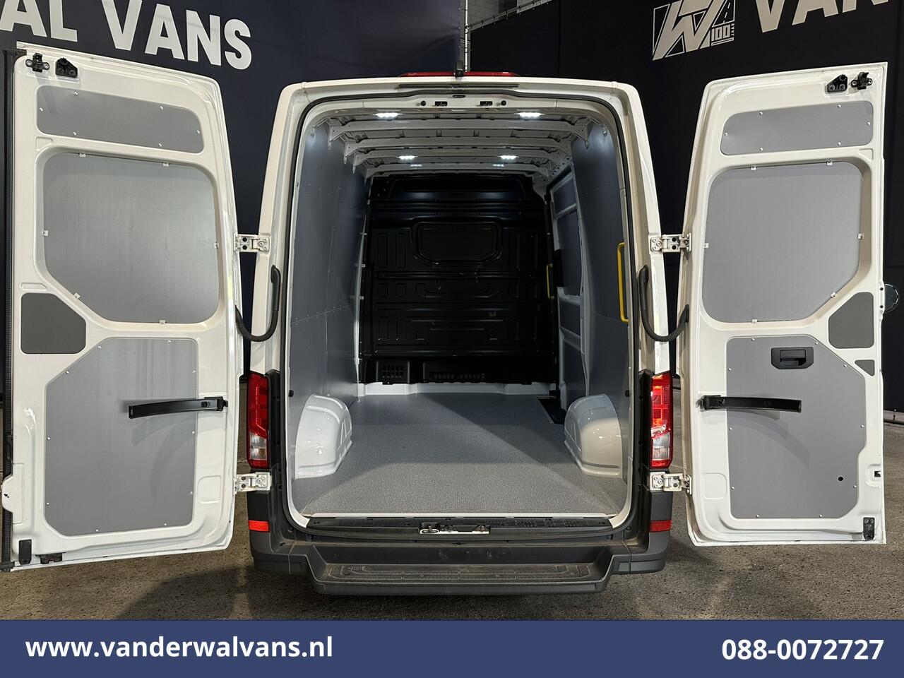 Volkswagen CRAFTER 2.0 TDI 141pk L3H3 L2H2 Euro6 Airco | Camera | Apple Carplay | Cruisecontrol Android Auto