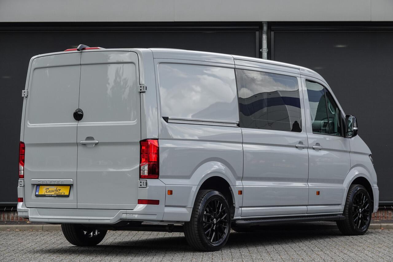 Volkswagen CRAFTER L3H2 | 177Pk Aut. | Dubbele Cabine | Nieuw Model | 10,4'' Navigatie | 19'' | Traffic Grey