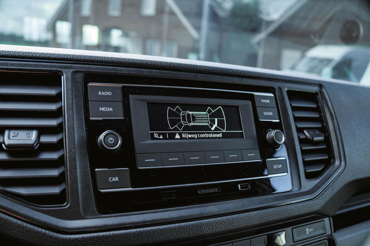 Volkswagen CRAFTER 2.0 TDI 140PK Automaat L4H3 PDC V+A | 3 zits. | Bluetooth | Cruise Controle |