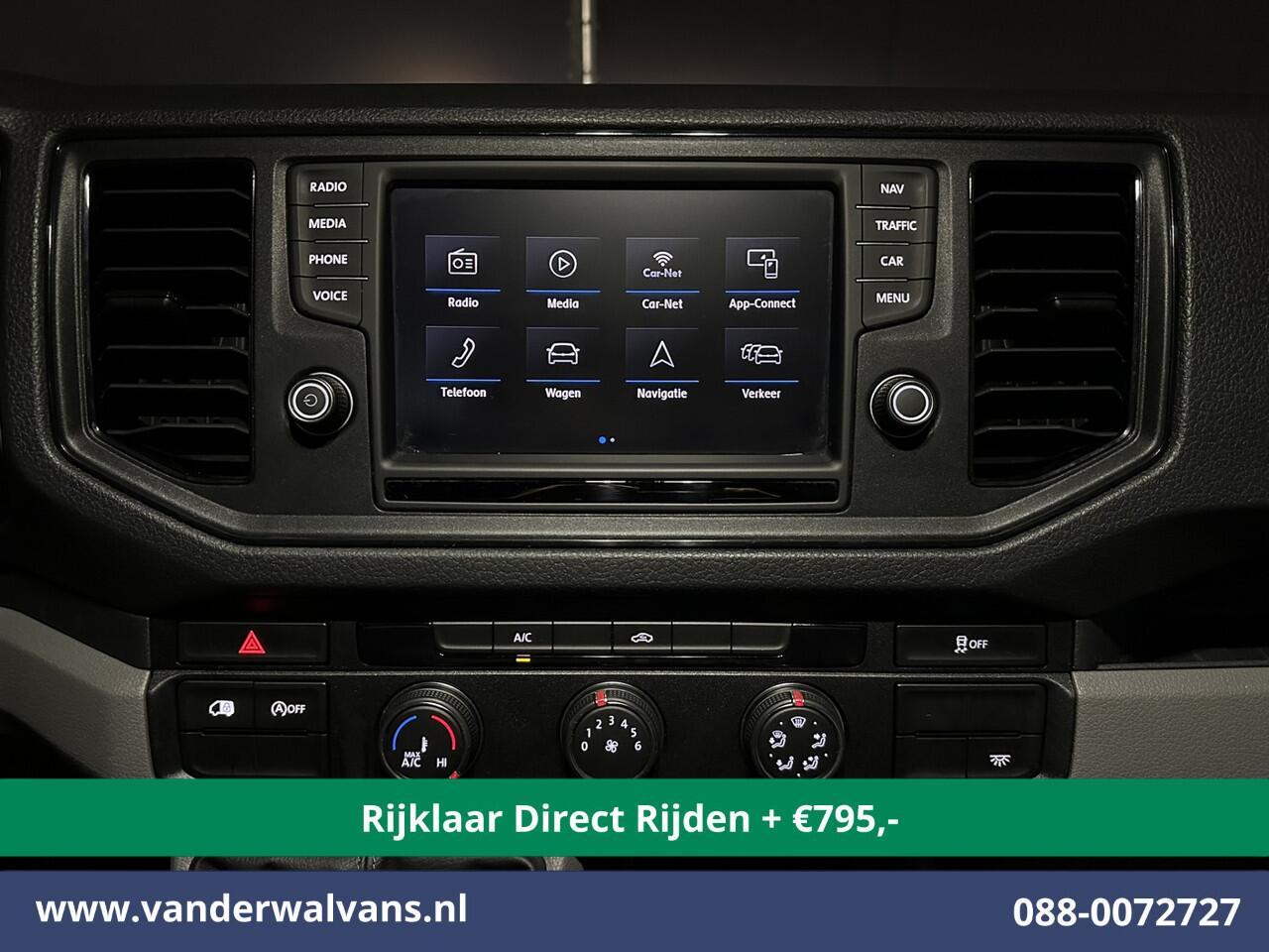 Volkswagen CRAFTER 2.0 TDI 140pk L3H3 L2H2 Euro6 *Rijklaar Direct Rijden* Airco | Navigatie | Apple Carplay | Android Auto | Cruisecontrol Bijrijdersbank, 3000kg trekvermogen, zilver