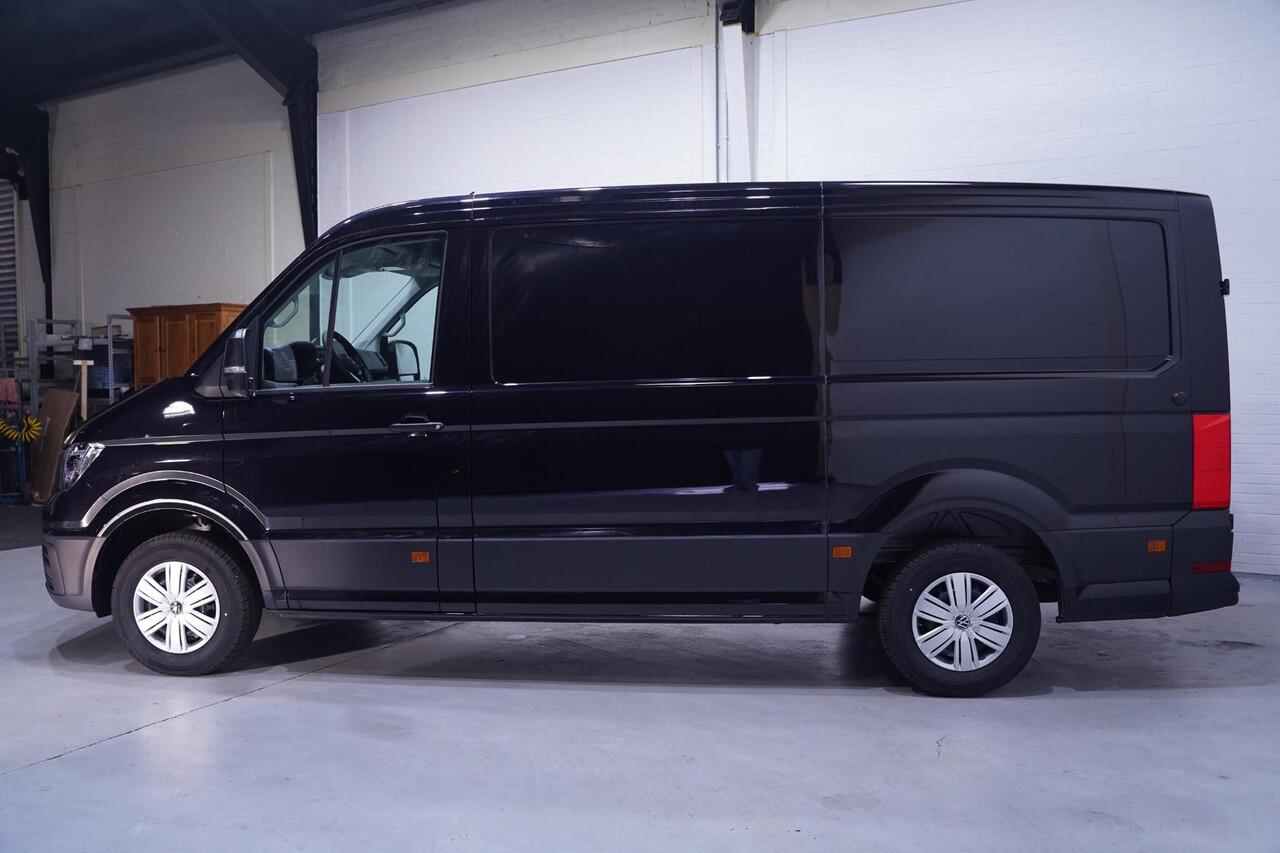 Volkswagen CRAFTER 2.0 TDI 140 pk DSG Aut. L3H2 nwe Model, Navi LED Koplampen, 270 Graden Deuren, PDC V+A, BPM vrij, 3-Zits