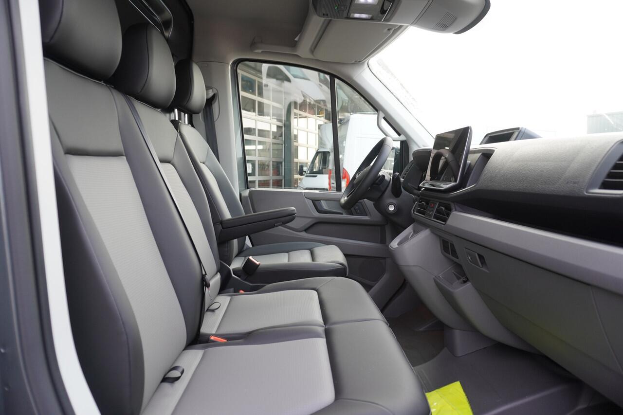 Volkswagen CRAFTER 35 2.0 TDI 177PK L3H2 Facelift Automaat nr. V130 | Airco | Cruise | Navi | Camera