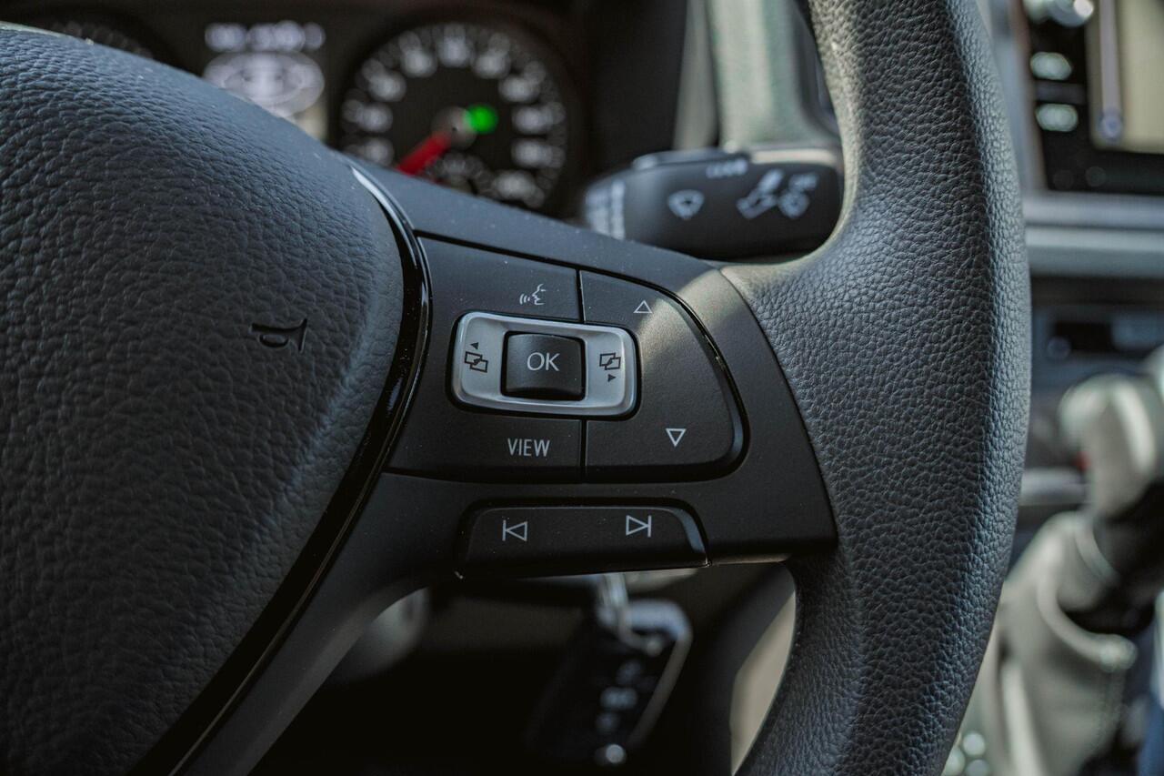 Volkswagen CRAFTER 2.0 TDI 140PK Automaat L3H3 Comfortline DUB/CAB